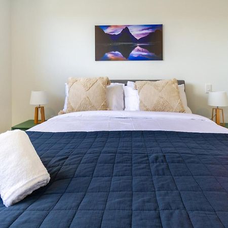 Conveniently Located 2Br Townhouse In West Akl Apartamento Auckland Exterior foto