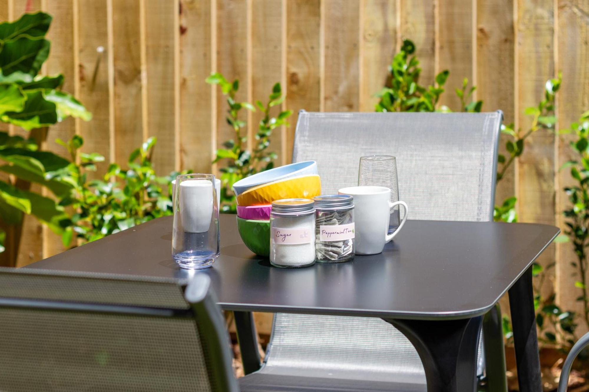 Conveniently Located 2Br Townhouse In West Akl Apartamento Auckland Exterior foto