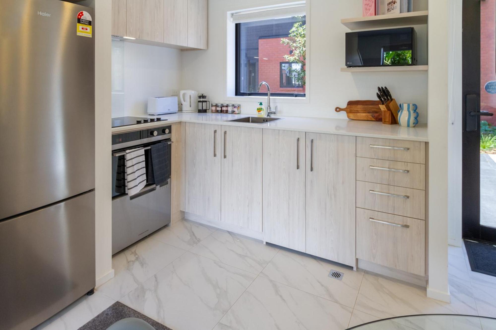 Conveniently Located 2Br Townhouse In West Akl Apartamento Auckland Exterior foto
